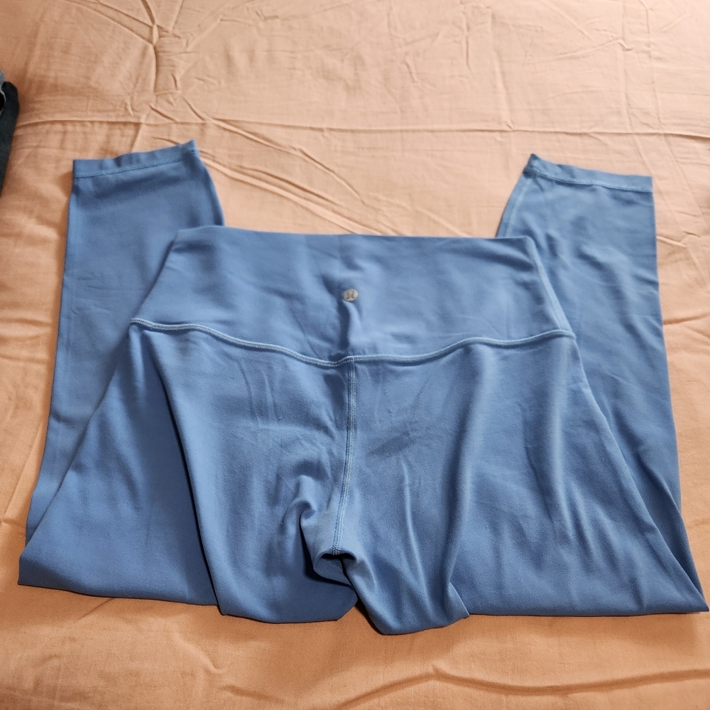 LULULEMON Dusty Blue Active Leggings